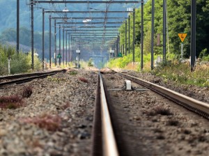 railway-rails-2738515_1280