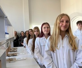 580ad4f4-6855-4736-b072-515080df59f1,k1qUwl-iZlOE6tCTiHtf